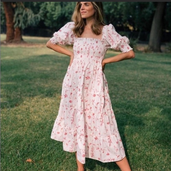 Hill House Dresses & Skirts - Hill House Home Red Rose Botanical Nesli Nap Dress size XL